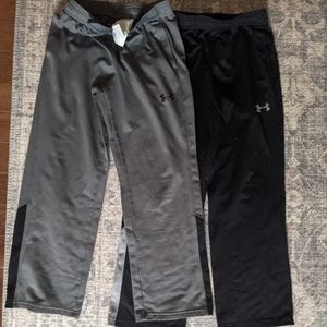 Bundle: 2 youth sweatpants. Under Armour. Boys med